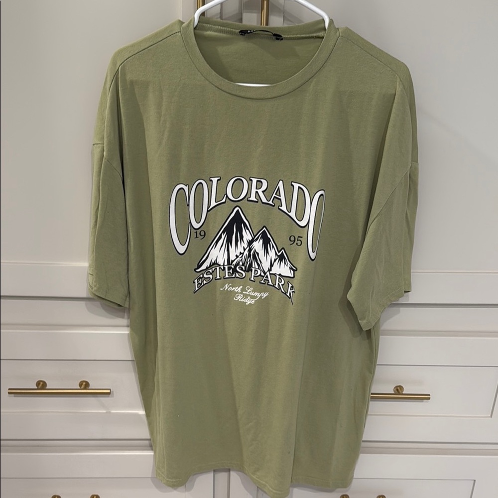 Colorado Oversized Graphic T-Shirt